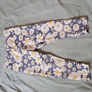 Daisy Capri leggings